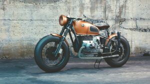 Motor